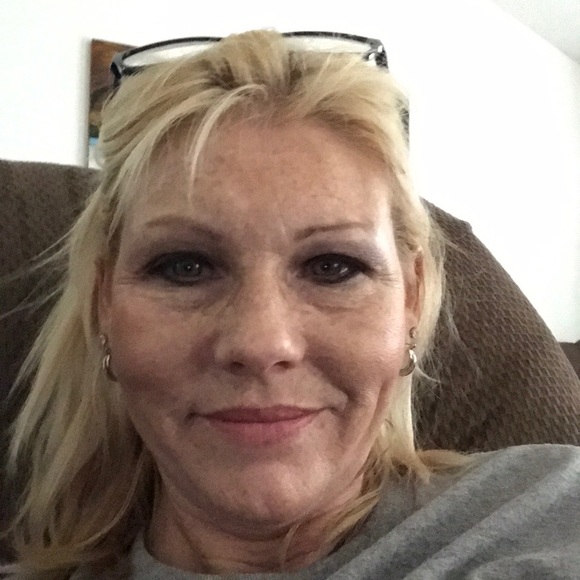 Meet your Posher, Sherri - Picture 1 of 1